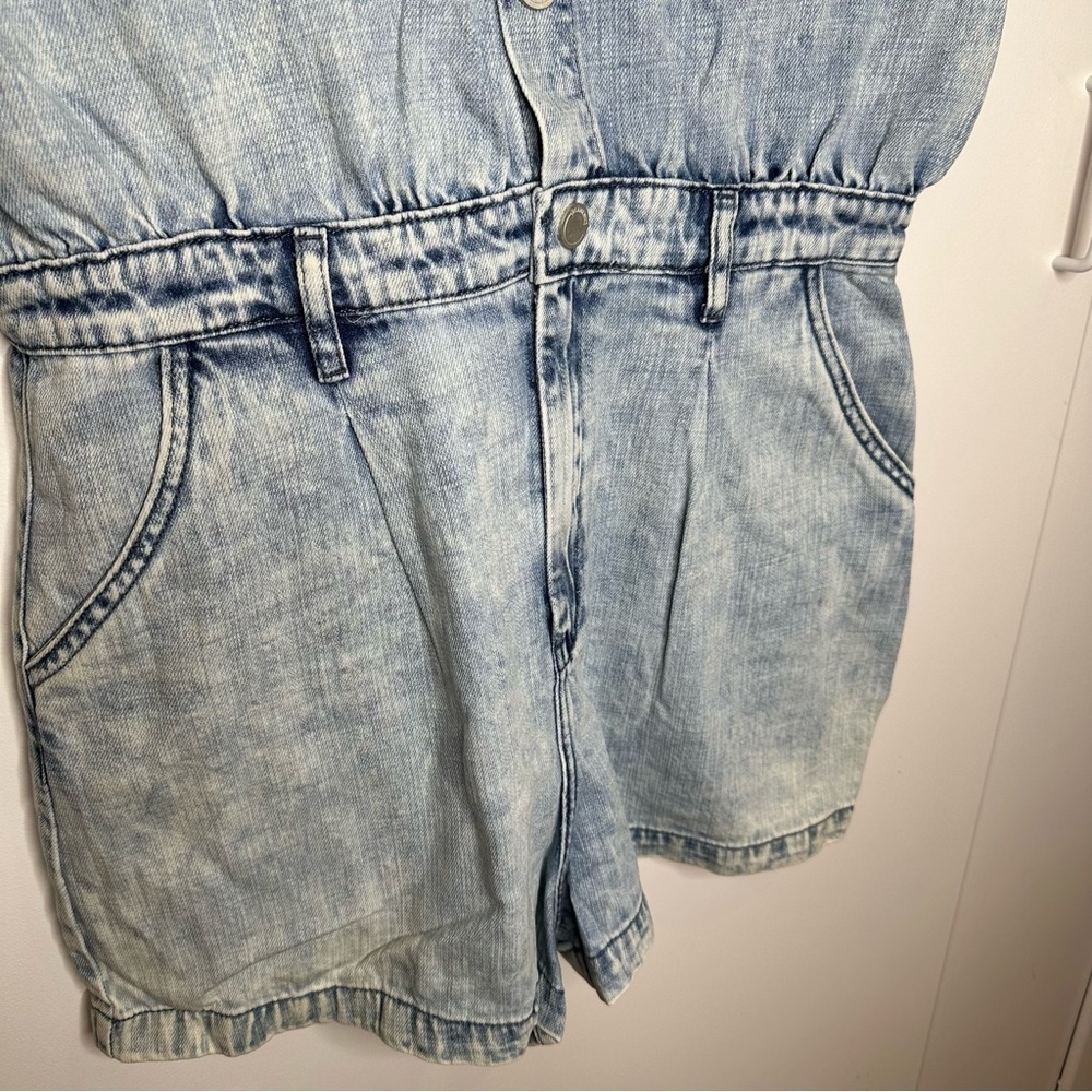 Blank NYC Washed Denim Romper Women's Size Large NWT - Picture 8 of 10